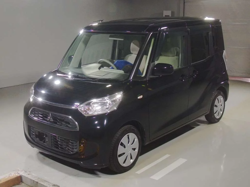 Mitsubishi eK X Space B11A 2019
